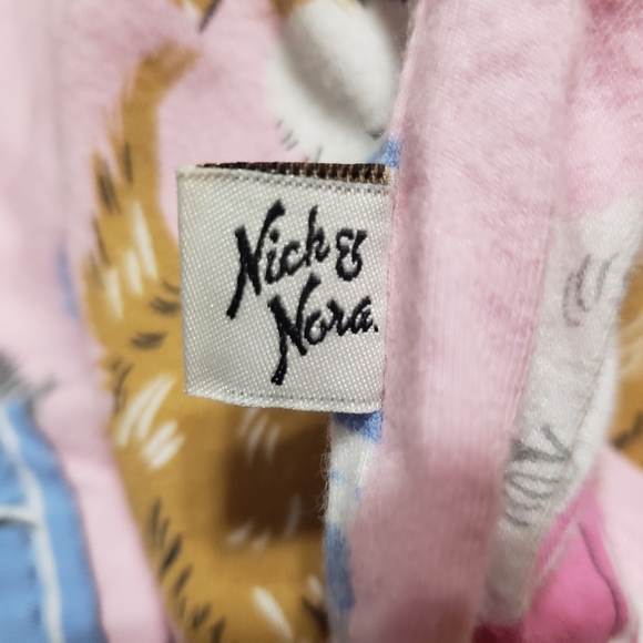 Nick & Nora womens dog print nightgown - Picture 5 of 6